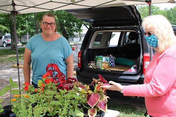 Farmers Market back for season in Fairfield Glade, Crossville